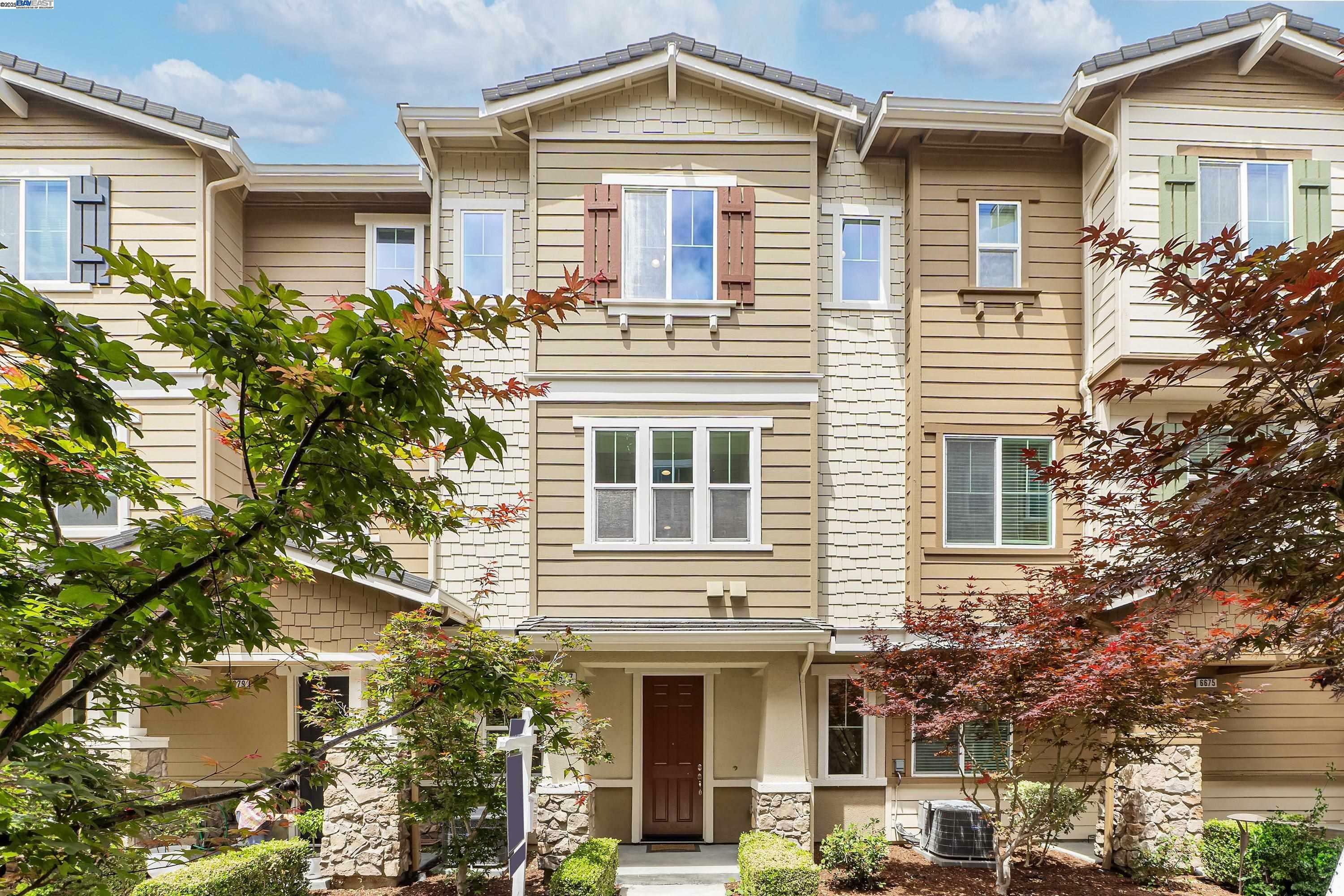 Property Photo: 6677 S Mariposa Ln CA 94568