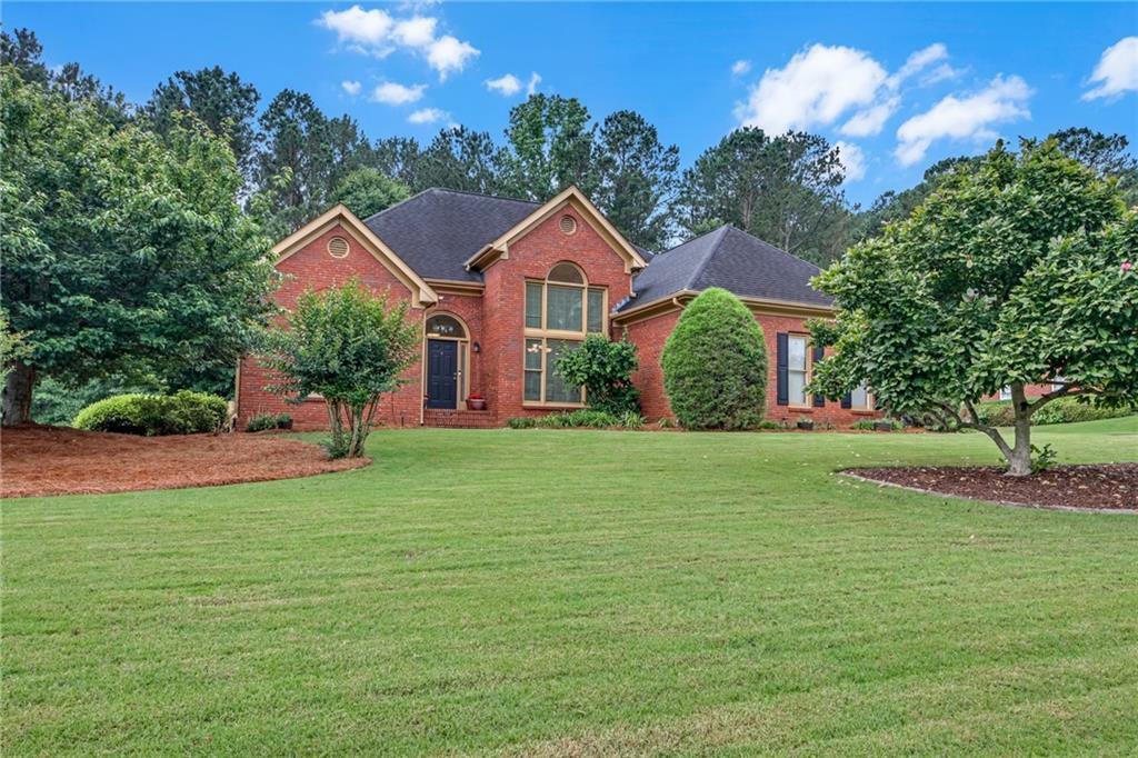 Property Photo: 8108 Greens Mill Way GA 30052