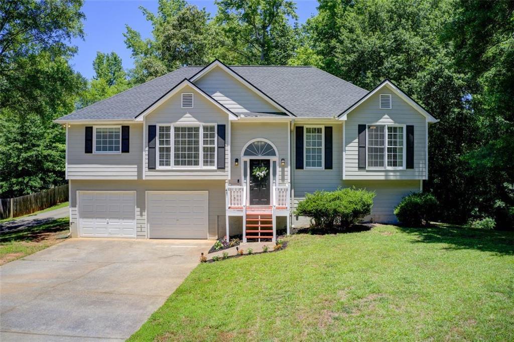 Property Photo: 407 Yellowstone Drive GA 30127