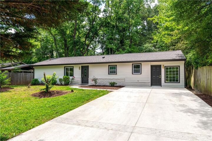 Property Photo:  1819 Waldrep Circle SE  GA 30060 