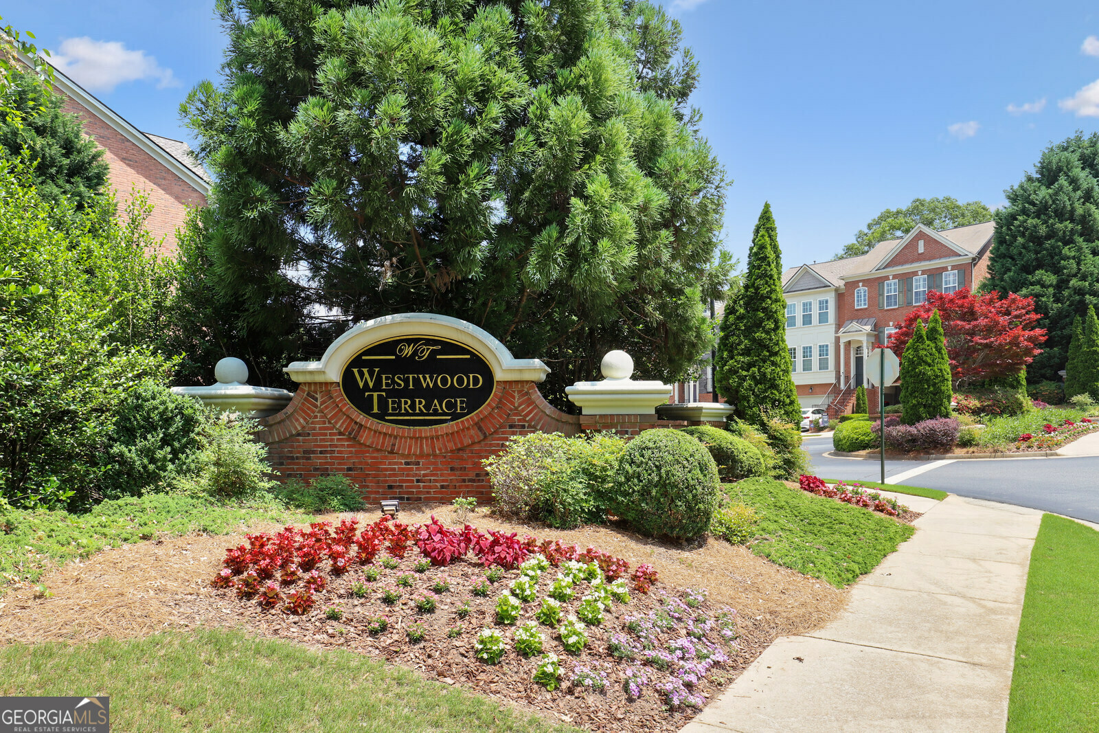 Property Photo: 4692 Wehunt Commons Drive SE 25 GA 30082