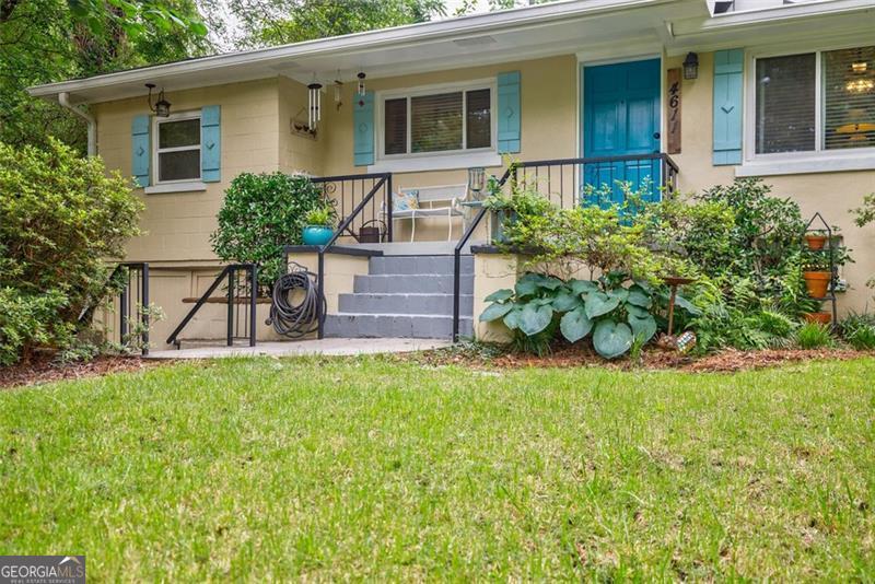 Property Photo: 4611 Dogwood Road GA 30072