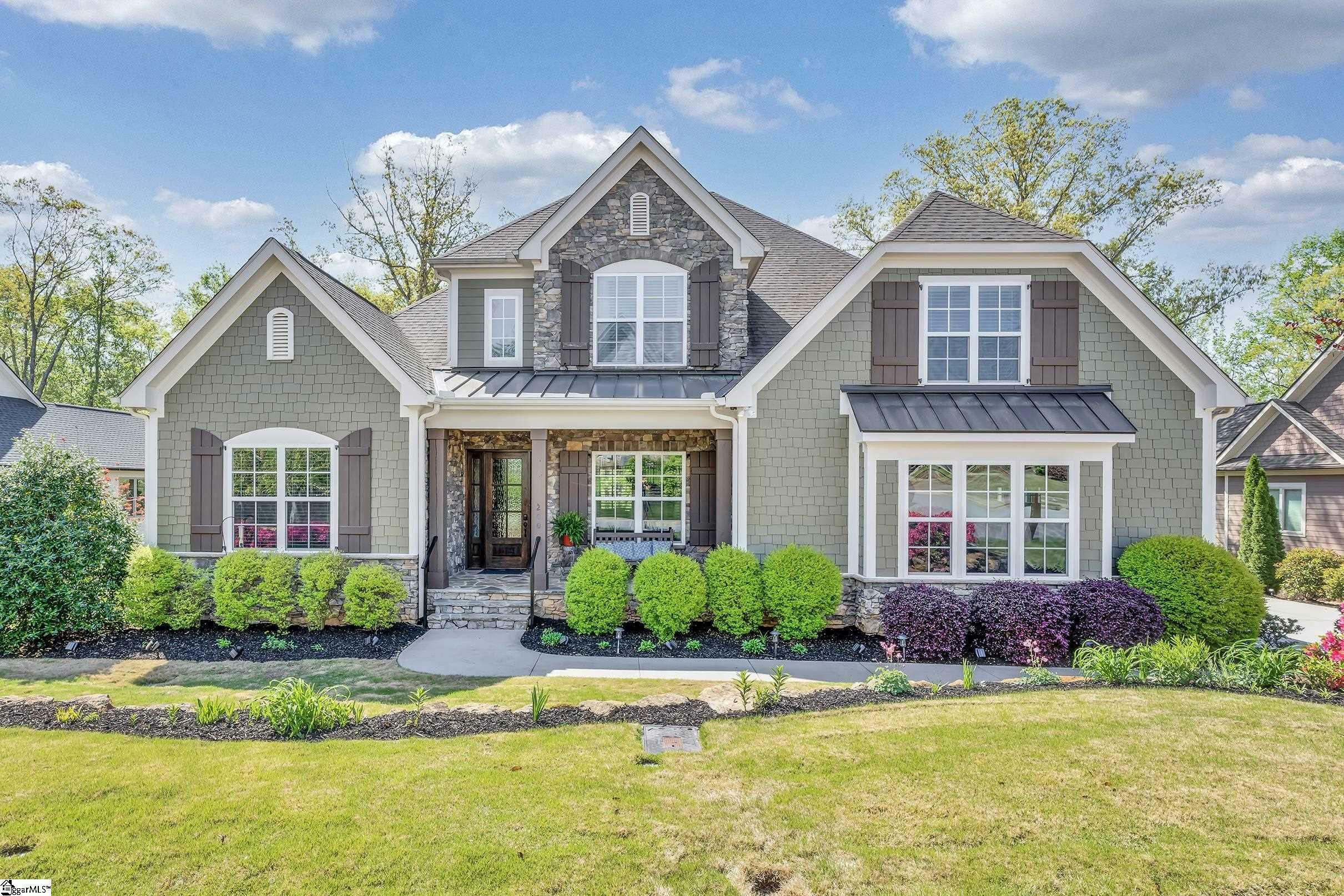 Property Photo: 200 Saluda Run Drive SC 29673