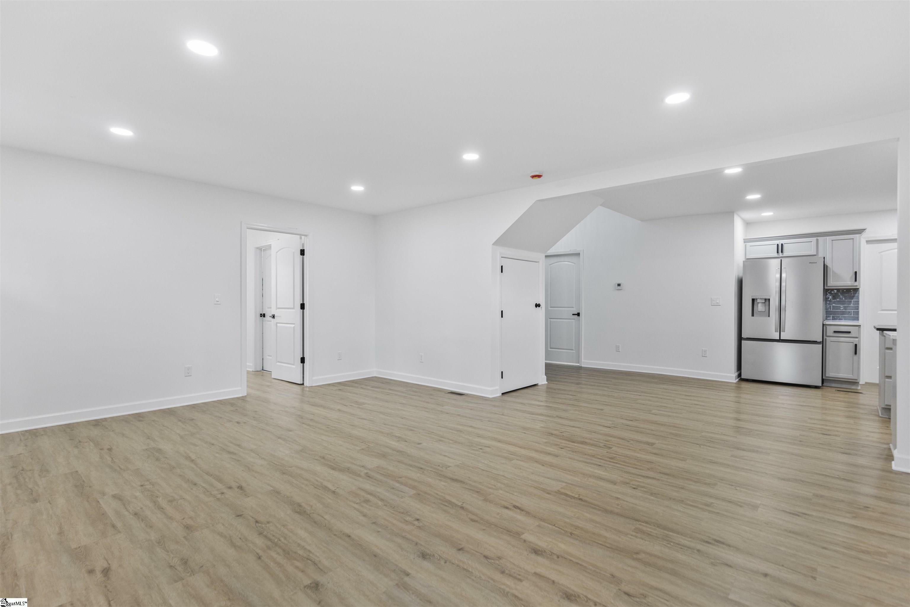 Property Photo: 303 Old Piedmont Highway SC 29605