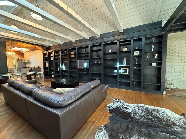 Property Photo:  4204 Stanford Street  TX 77006