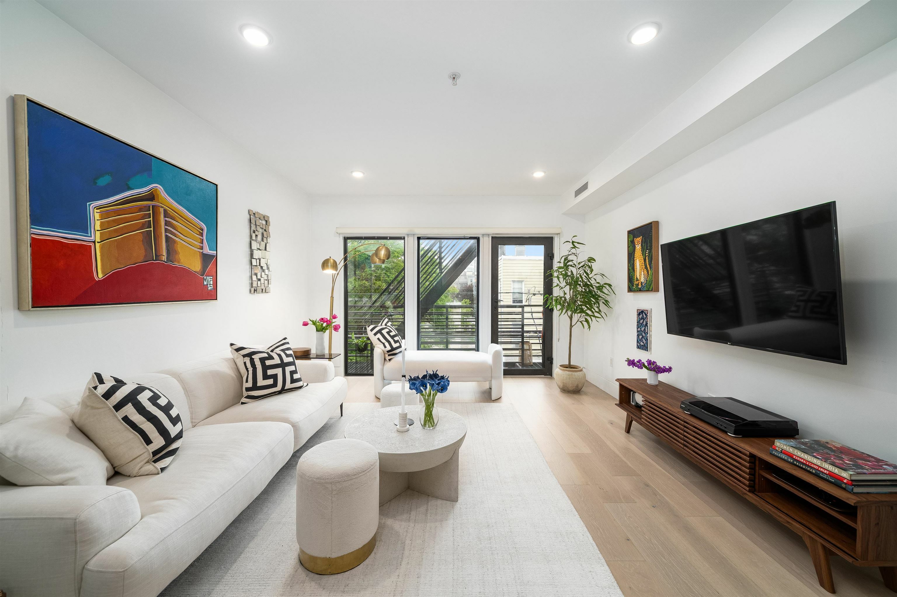 Property Photo: 415 Monmouth St 3 NJ 07302