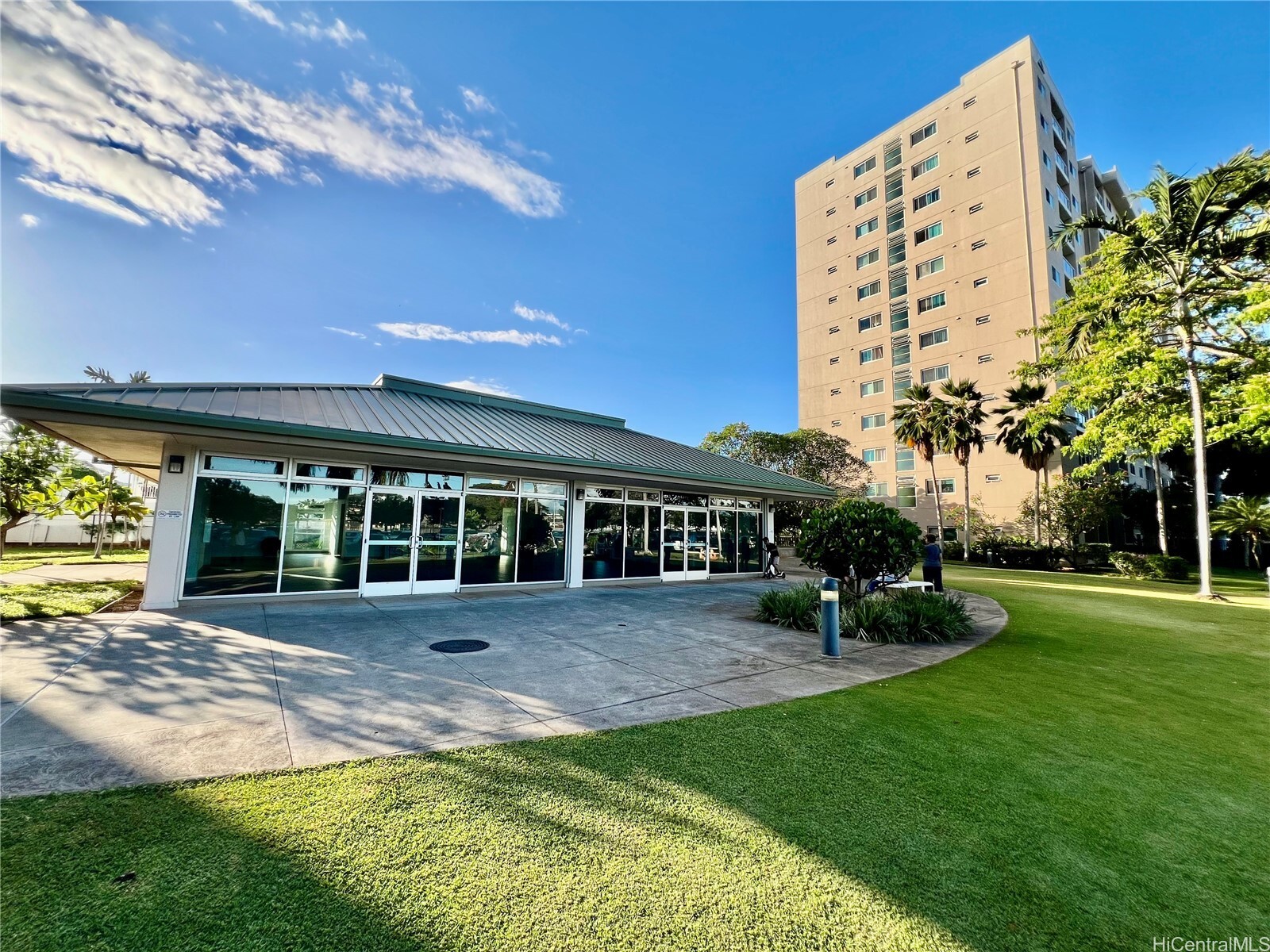 Property Photo:  94-302 Paiwa Street 201  HI 96797 