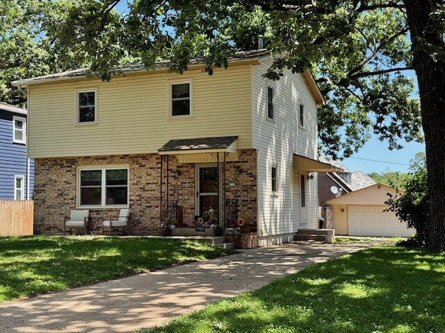 Property Photo:  1541 42nd Street  IA 50311 