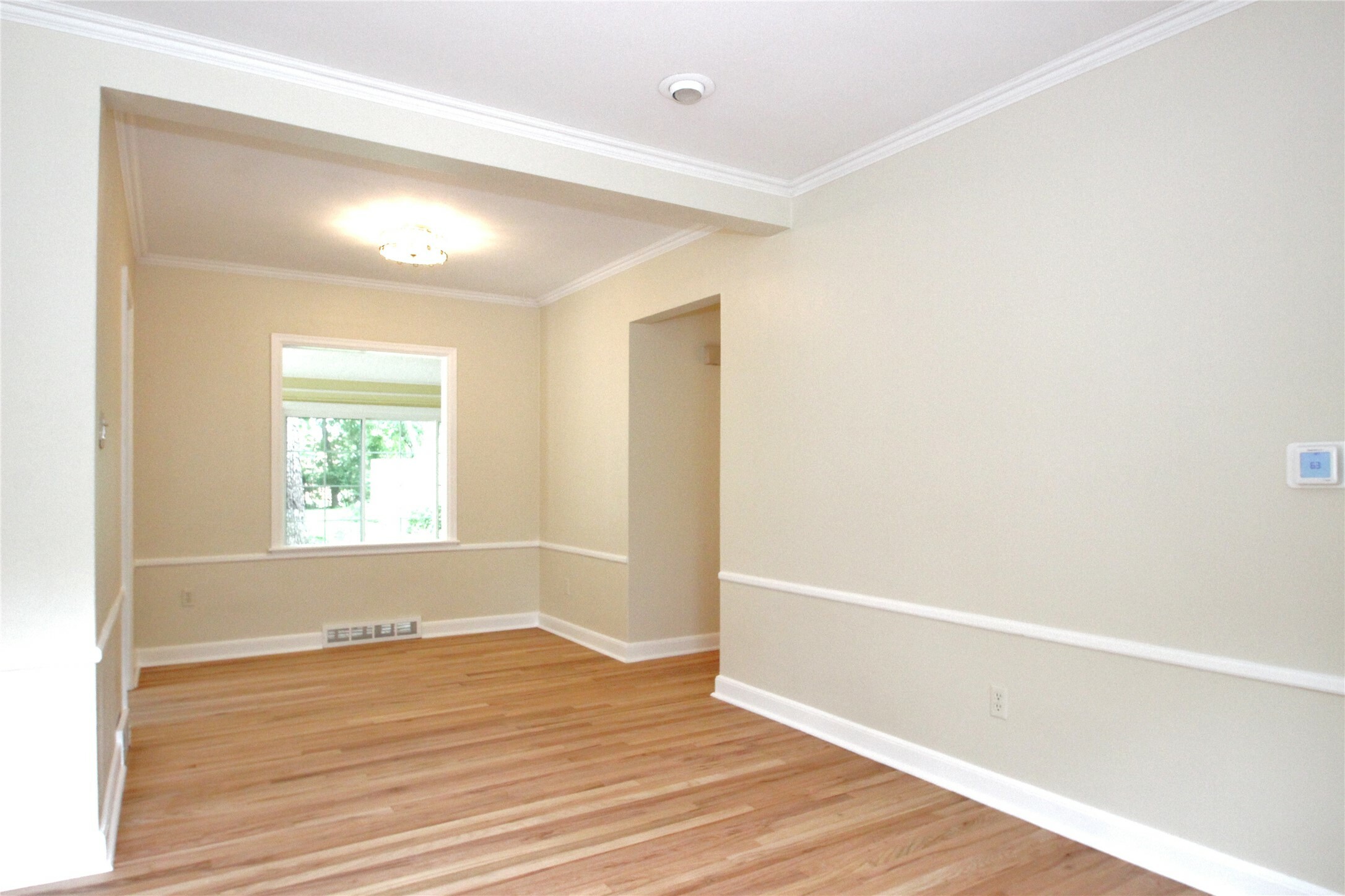 Property Photo: 1427 Forestdale Drive IA 50311