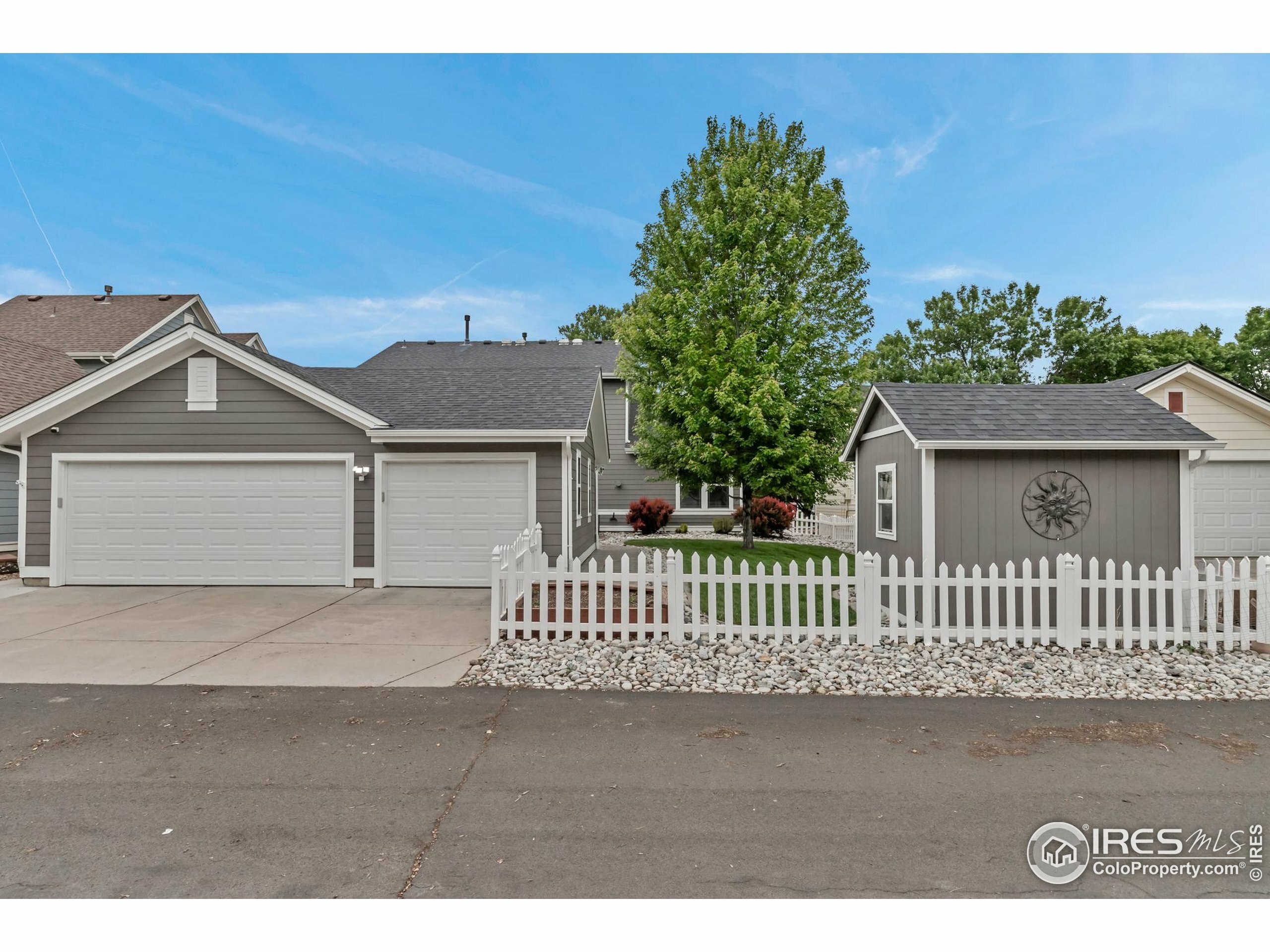 Property Photo: 5111 Mt St Vrain Ave CO 80504