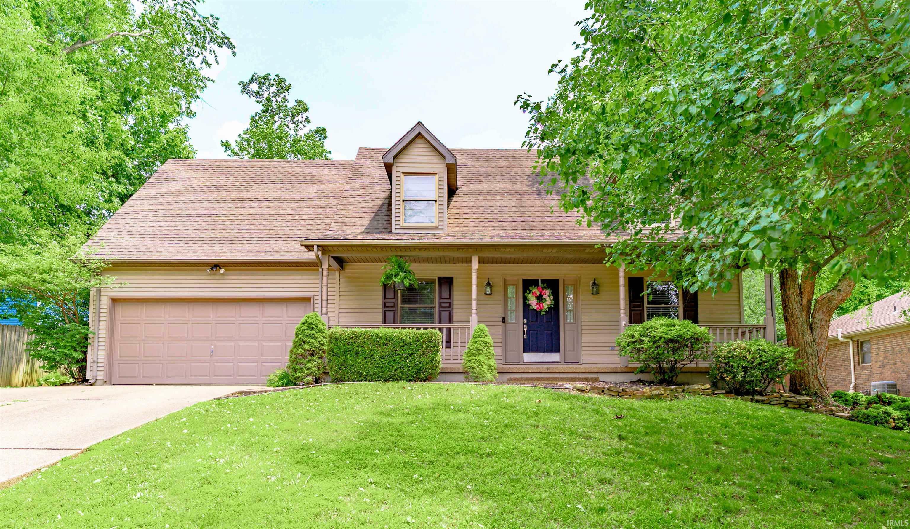 Property Photo:  1505 Westwood Hills Drive  IN 47720 