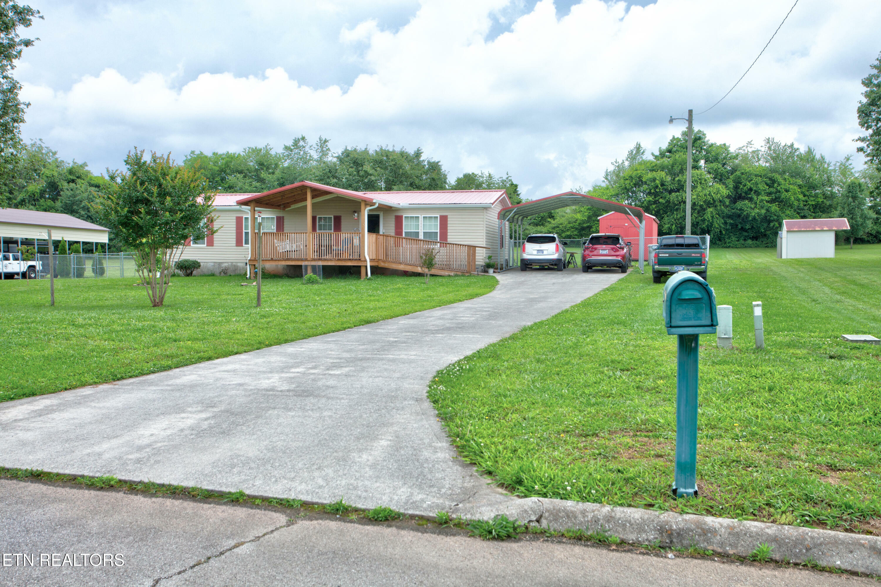 Property Photo: 5261 Morganton Blvd TN 37742