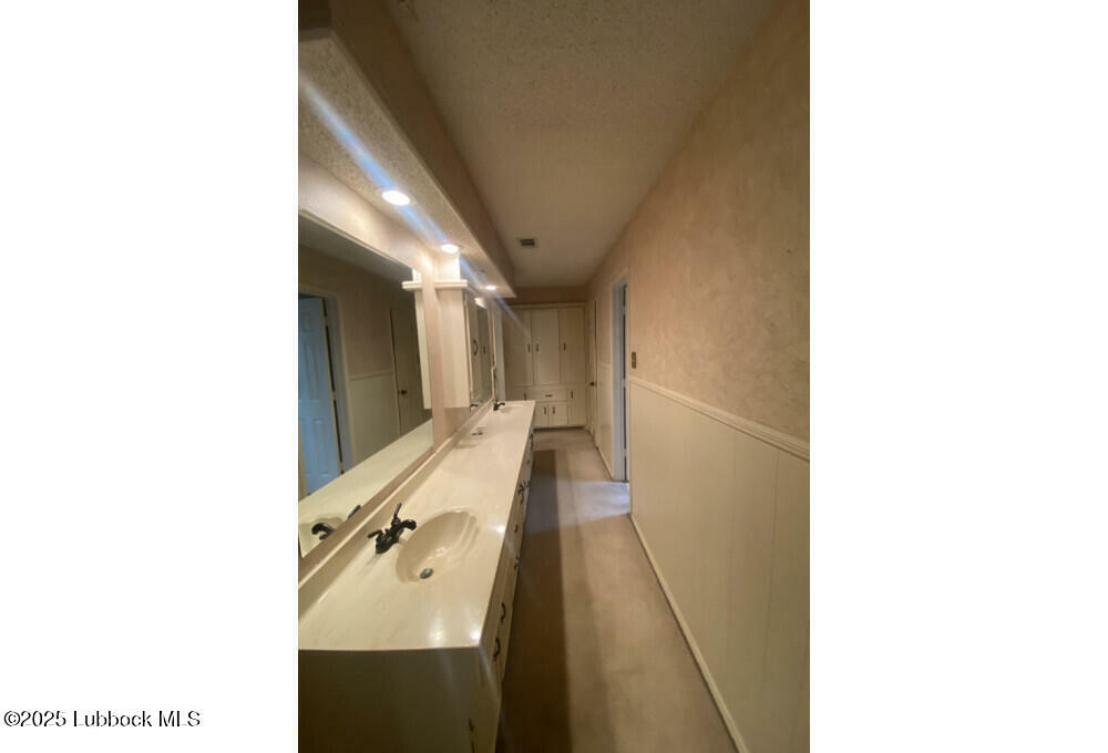 Property Photo: 3712 96th Street TX 79423