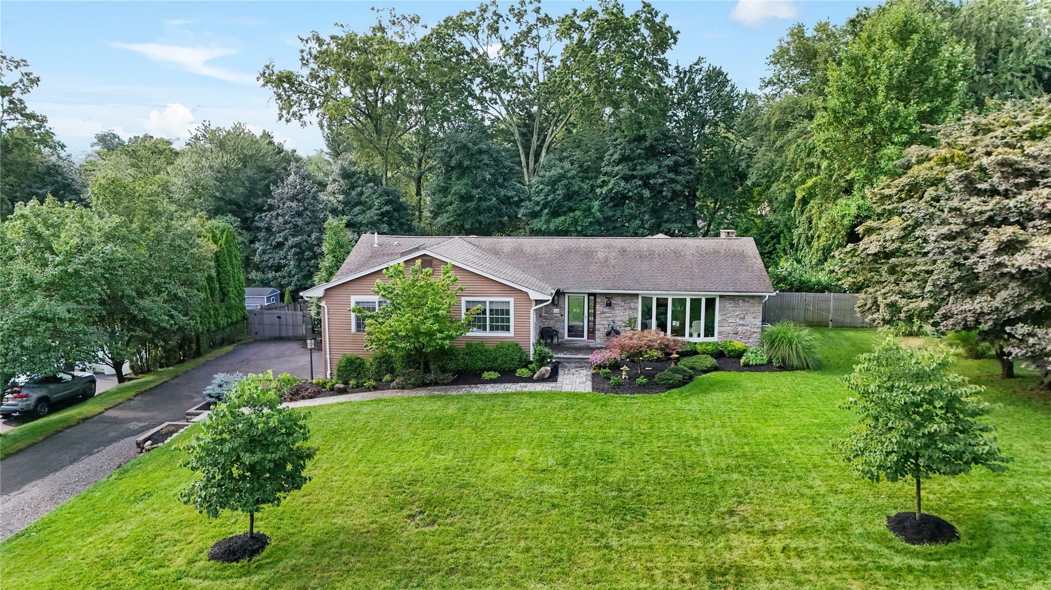 Property Photo:  652 Andover Road  NY 10989 
