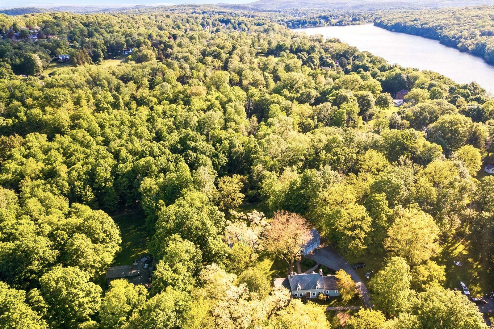 Property Photo:  893 Laroe And Co Hwy 45  NY 10950 