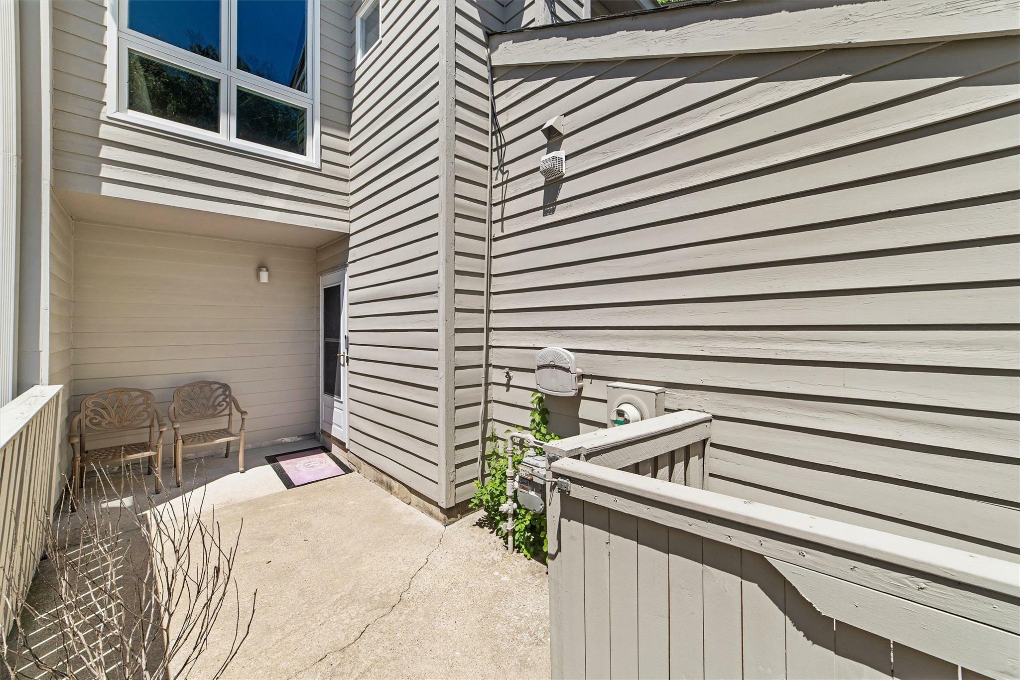 Property Photo: 7 Brooke Club Drive 3 NY 10562