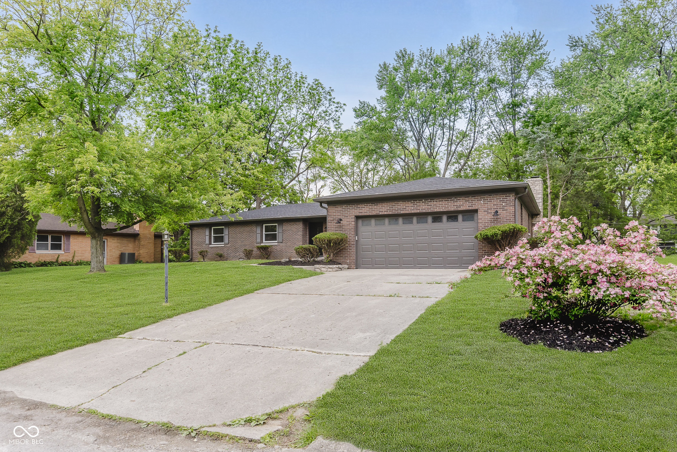 Property Photo: 5982 Melbourne Road IN 46228
