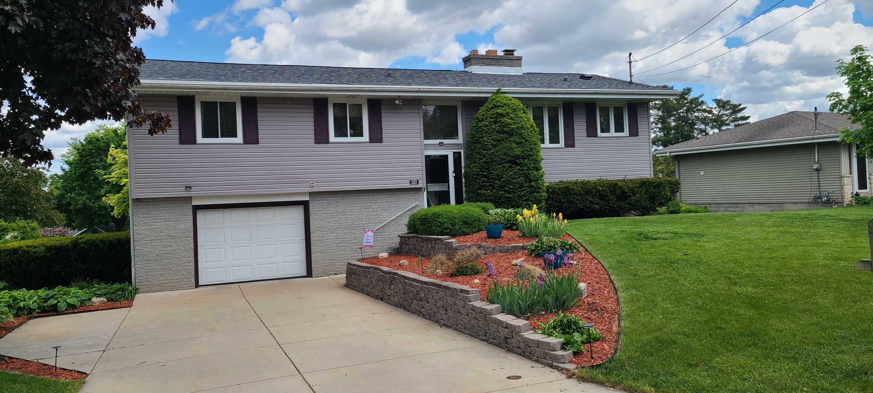 1219 Allermann Dr  Watertown WI 53094 photo