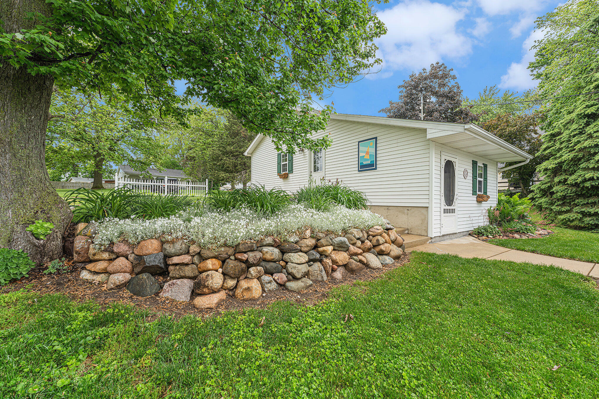 Property Photo:  60631 Lennon Road  MI 49091 
