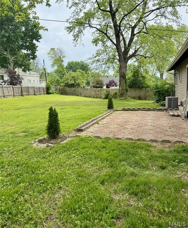 Property Photo: 1076 Armada Court MO 63031