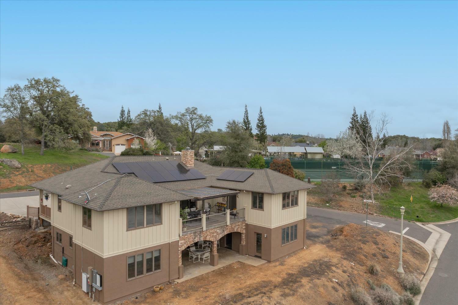 Property Photo: 501 Rosebush Court CA 95222