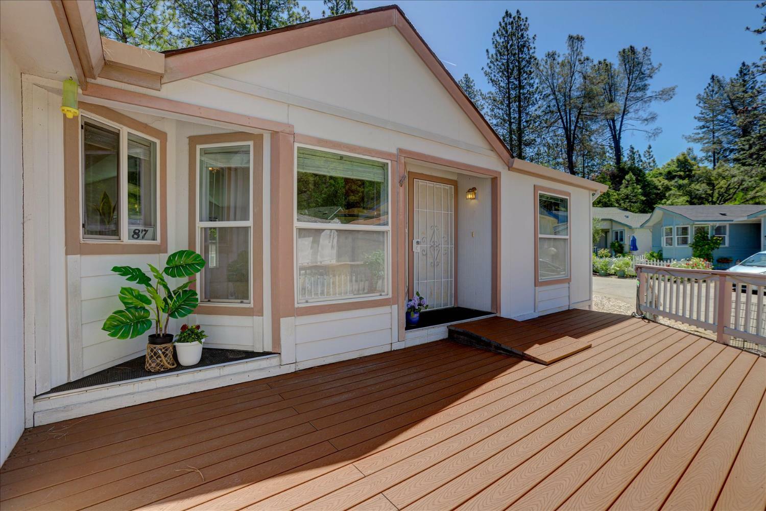 Property Photo: 450 Gladycon 87 CA 95713