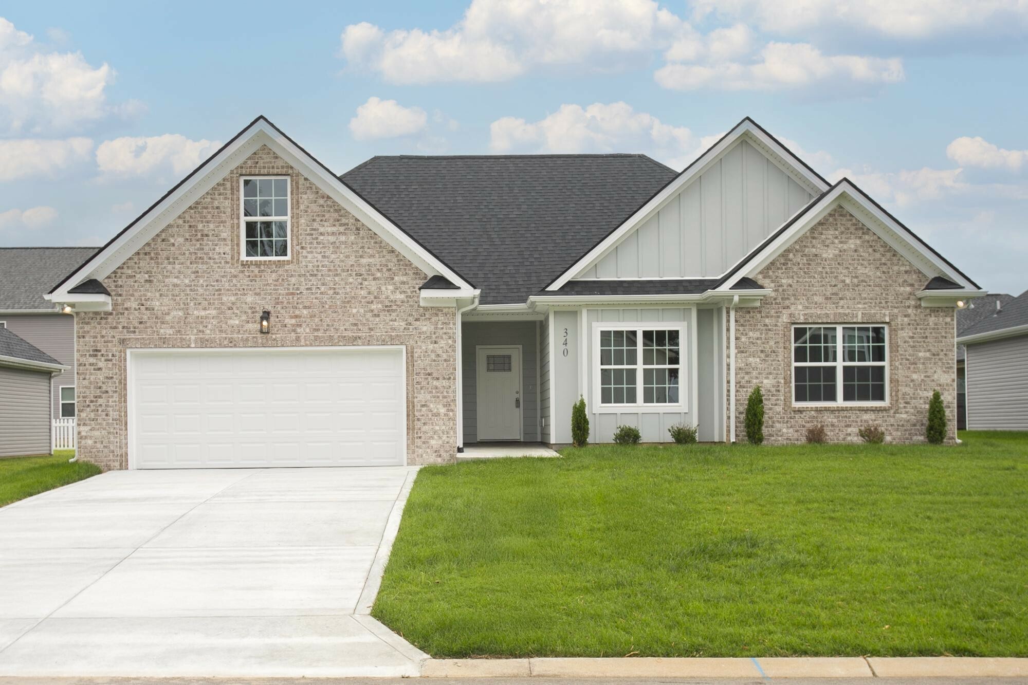 Property Photo: 340 Fieldstone Ln TN 37172