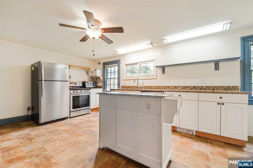 Property Photo:  58 Maple Avenue  NJ 07058 