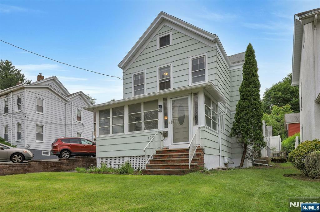 Property Photo:  128 Prospect  NJ 07432 