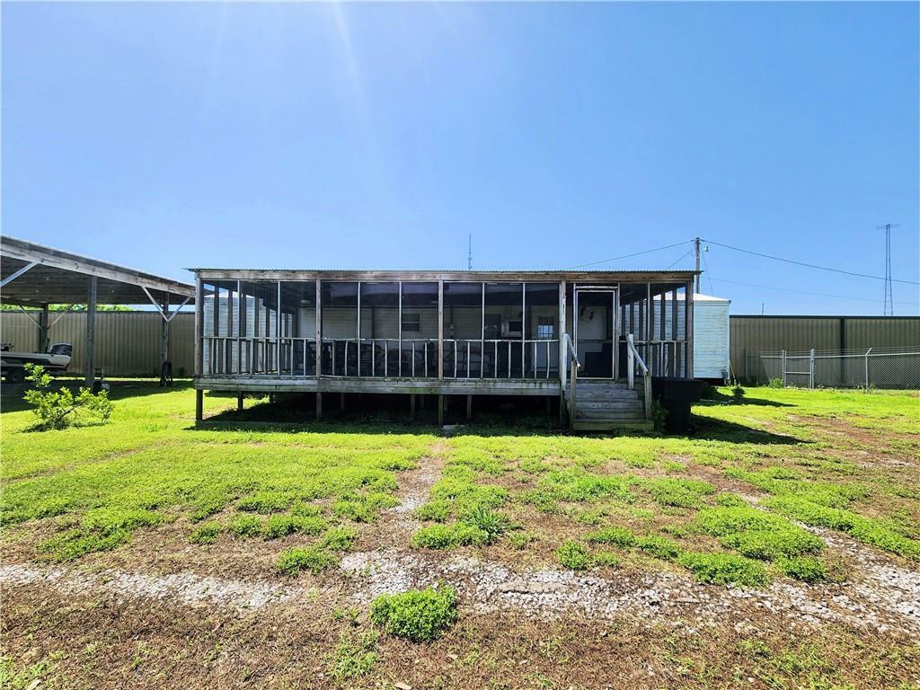 Property Photo: 41659 Highway 23 LA 70091