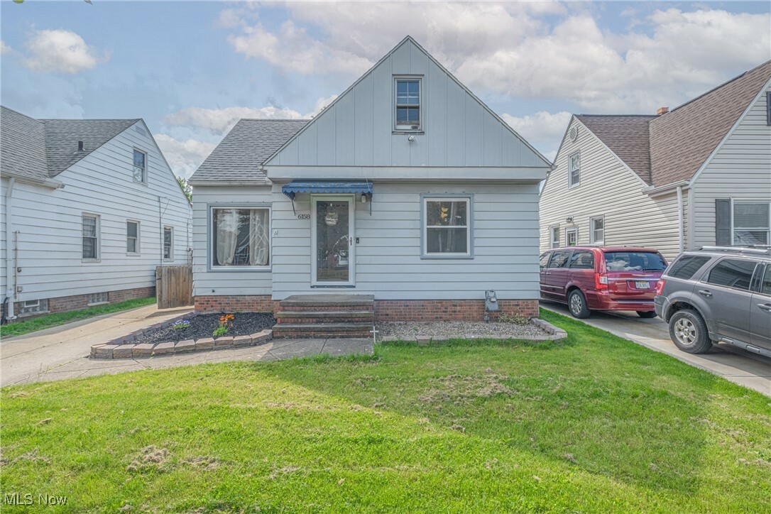 Property Photo: 6158 W 54th Street OH 44129