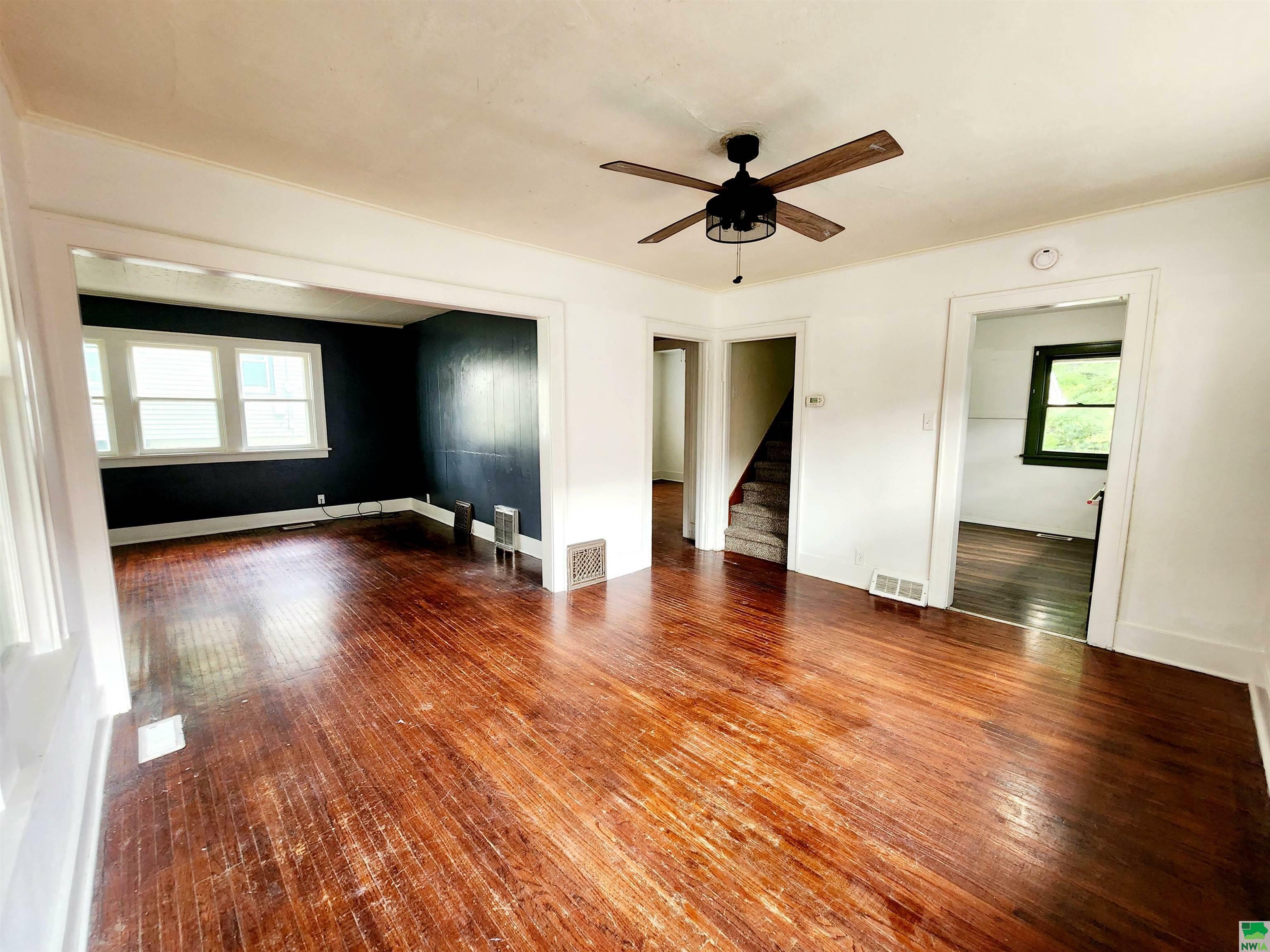 Property Photo:  1203 26th Street  IA 51104 