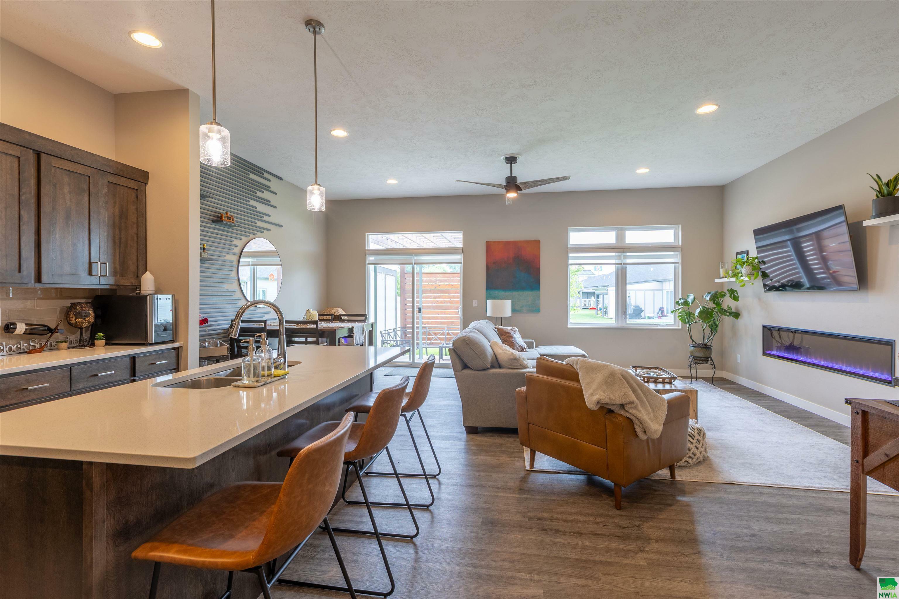 Property Photo: 1399 Belmont Park Ave SD 57049