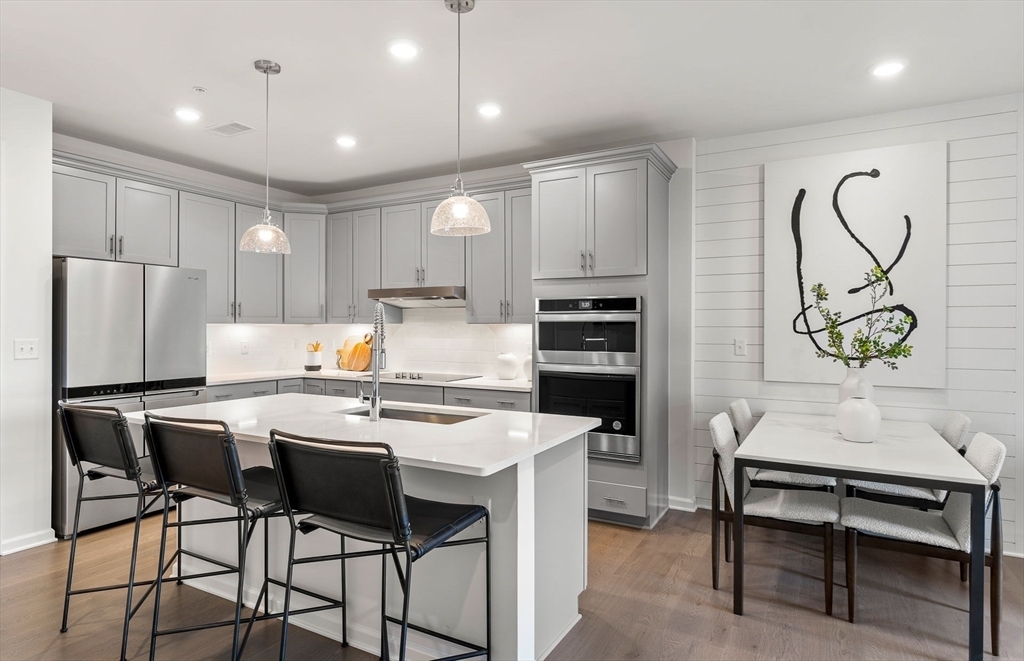 Property Photo:  300 Martins Landing 9212  MA 01864 
