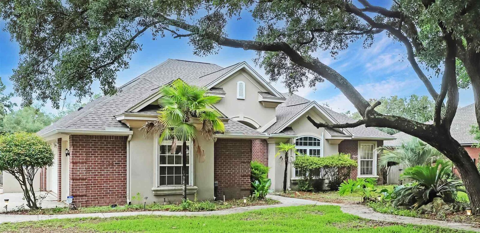 Property Photo:  4436 Soundside Dr  FL 32563 