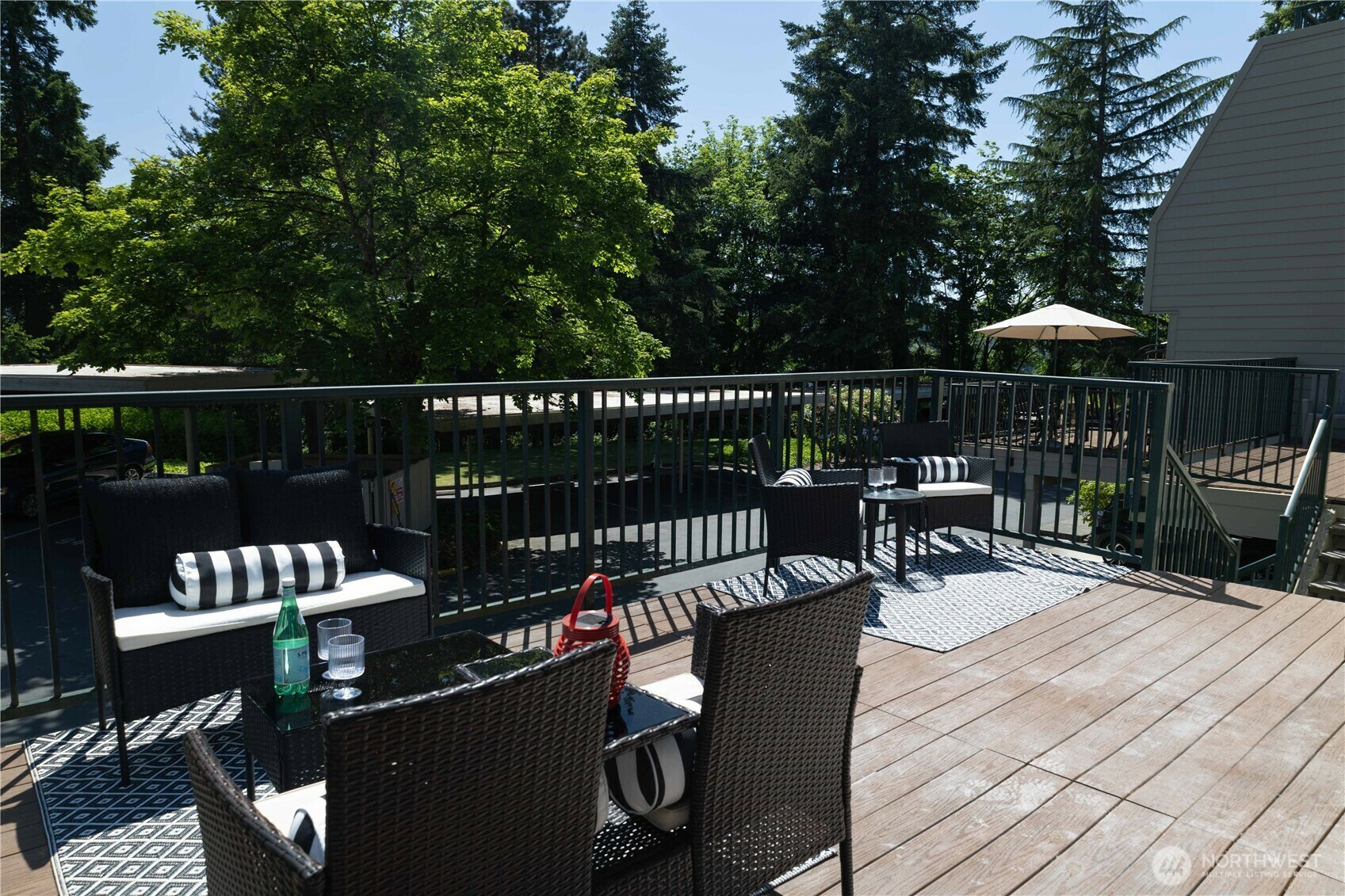 Property Photo: 8845 166th Avenue NE B101 WA 98052
