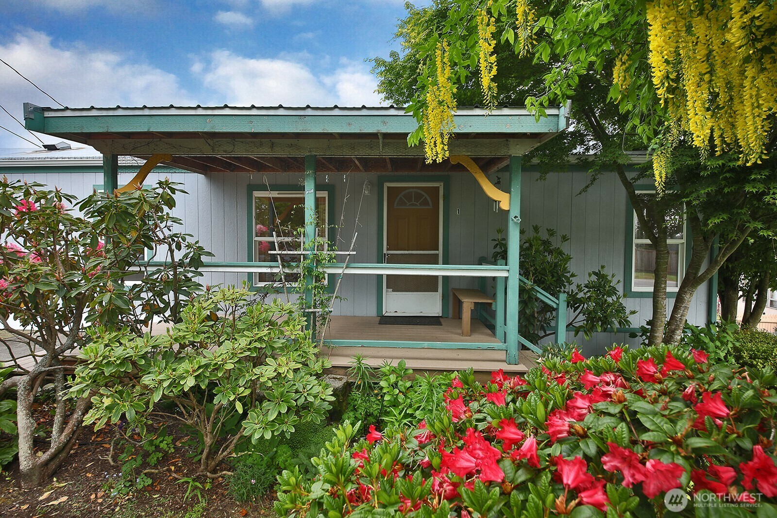 Property Photo: 5406 Freeland Avenue 1 WA 98249
