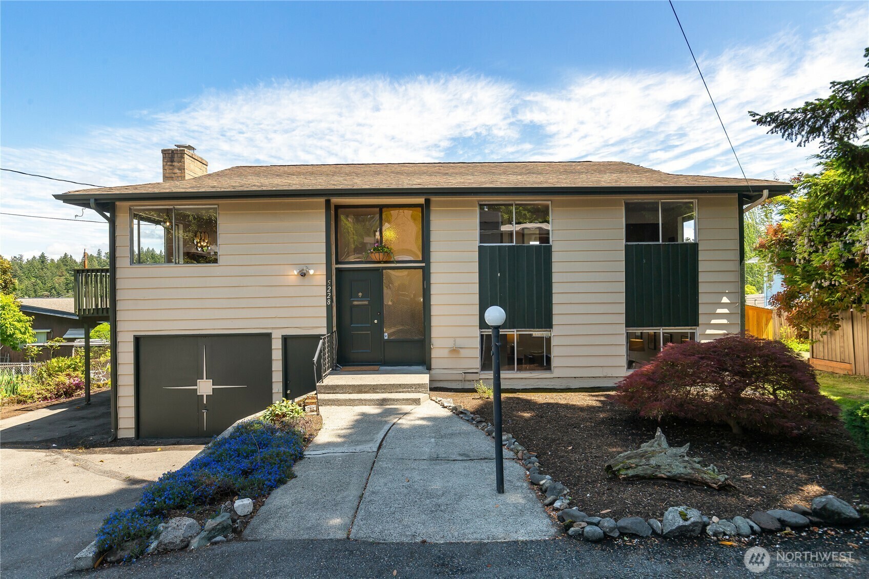 Property Photo: 5228 56th Avenue S WA 98118