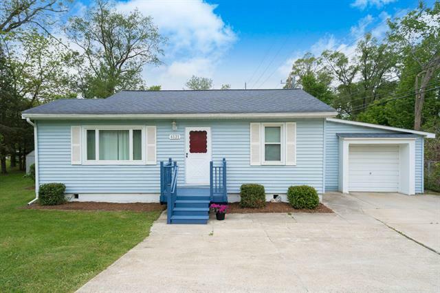 Property Photo: 4121 Quebec Street MI 48326