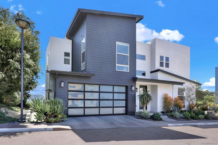 Property Photo:  5988 Shaw Lopez Row  CA 92121 