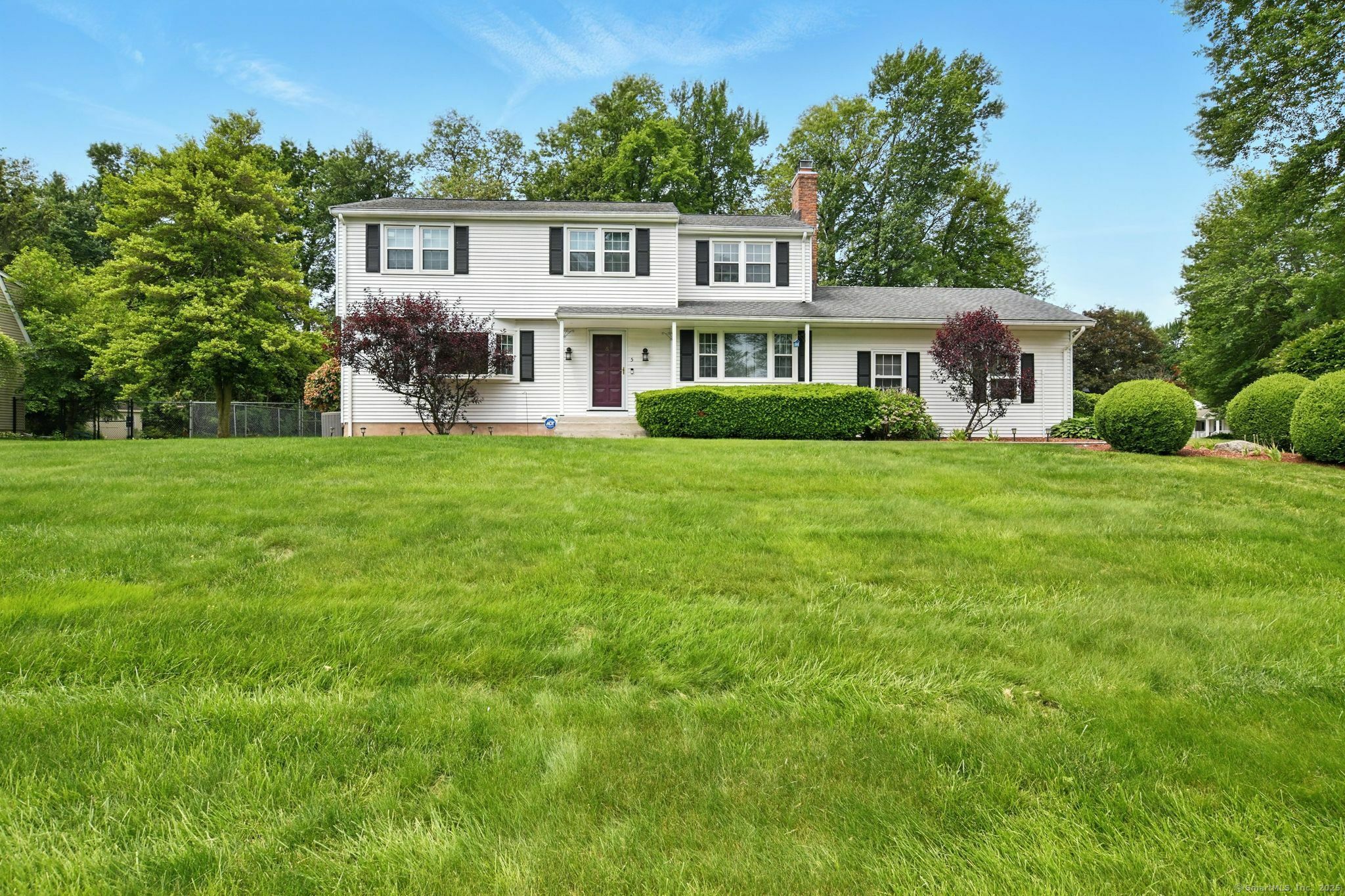 Property Photo:  5 Crabapple Road  CT 06095 