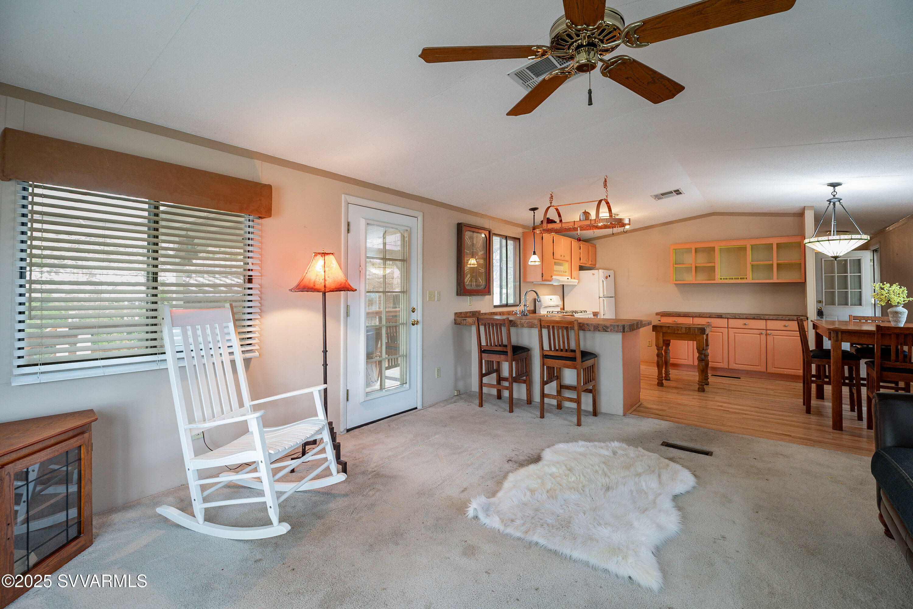 Property Photo: 6770 W State Route 89A 81 AZ 86336