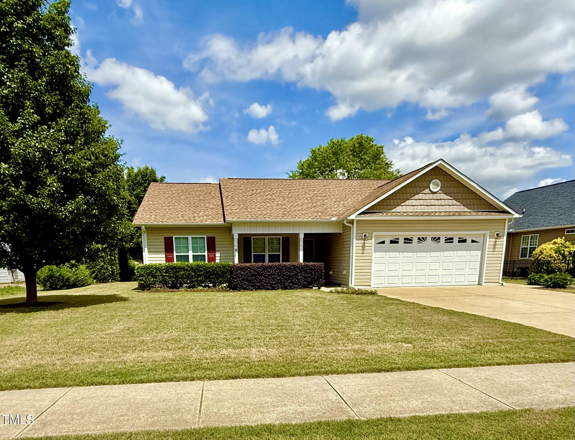 Property Photo:  411 Joneshaven Drive  NC 27526 