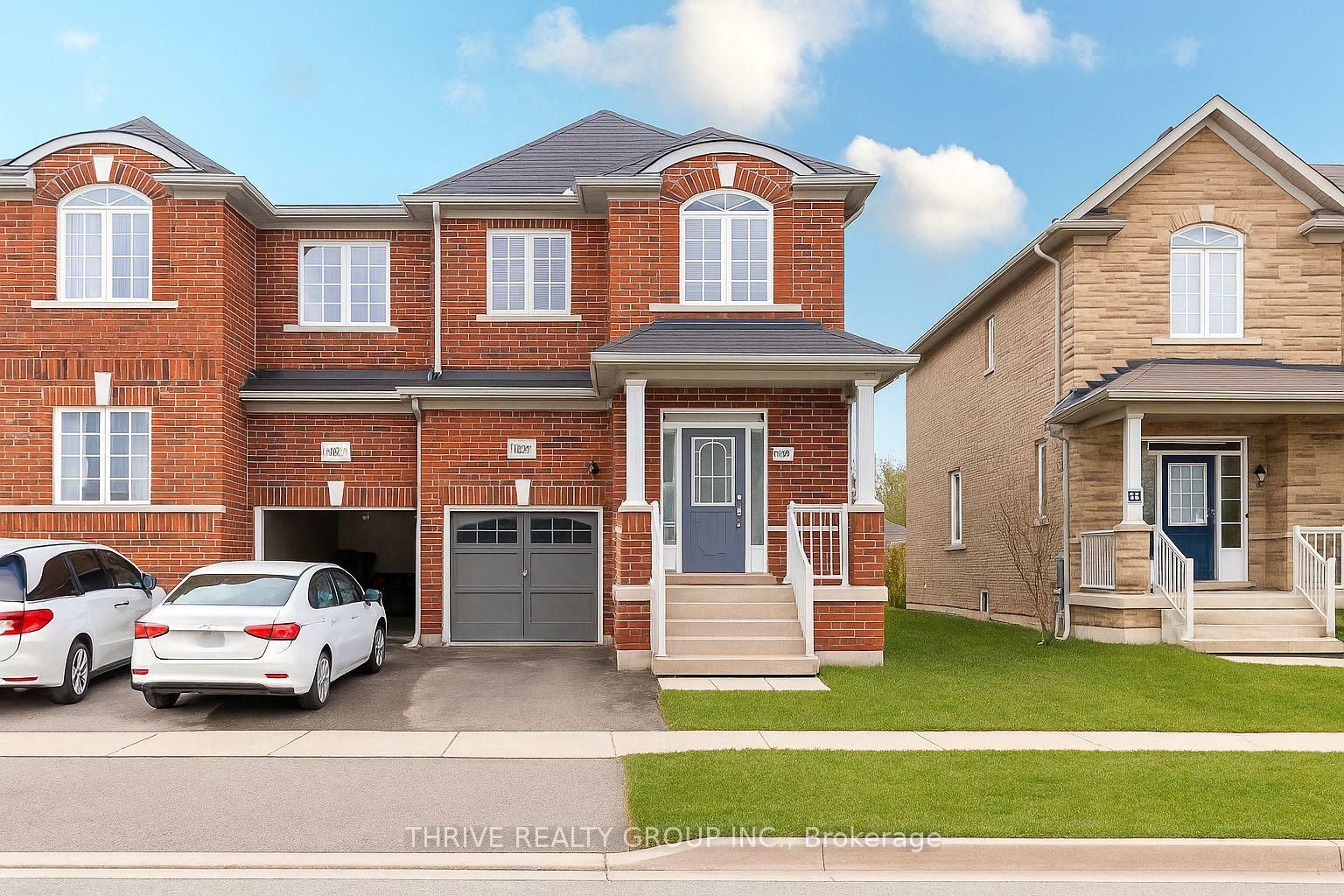 Property Photo: 5504 Meadowcrest Avenue ON L5M 0V7