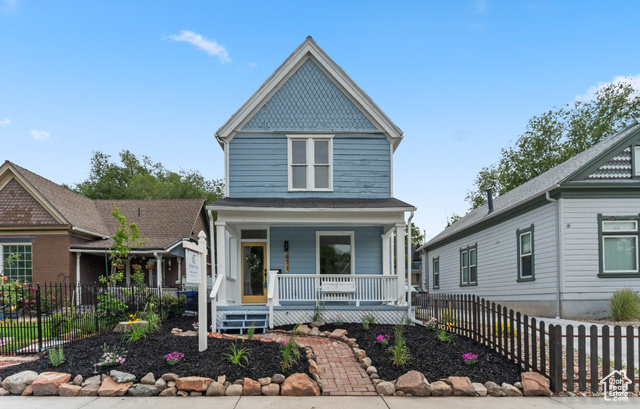Property Photo: 671 S 600 E UT 84102