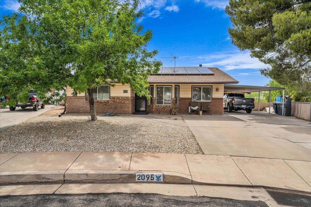 Property Photo: 2095 W 1200 N UT 84770