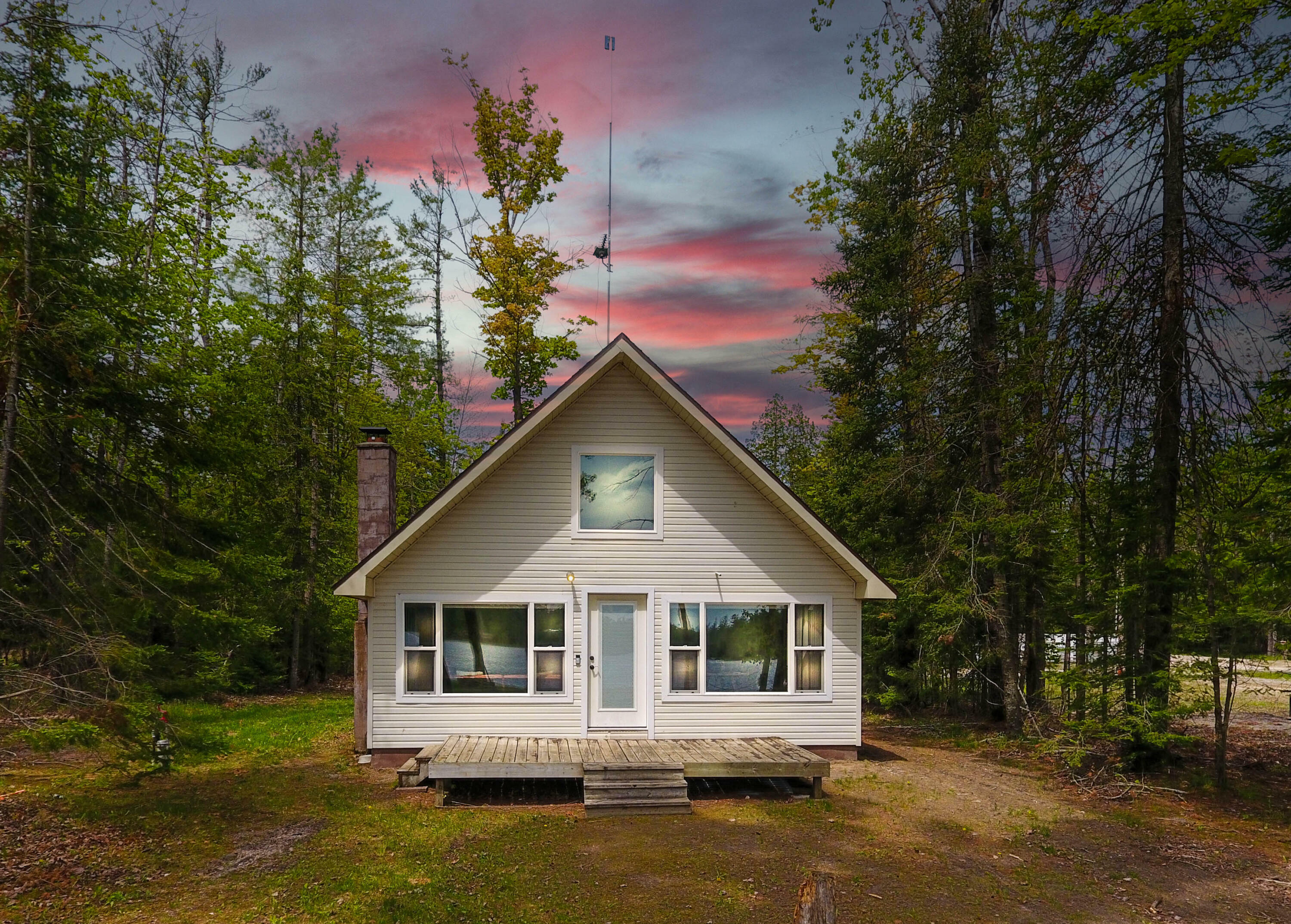 13219 N Shore Drive  Millersburg MI 49759 photo