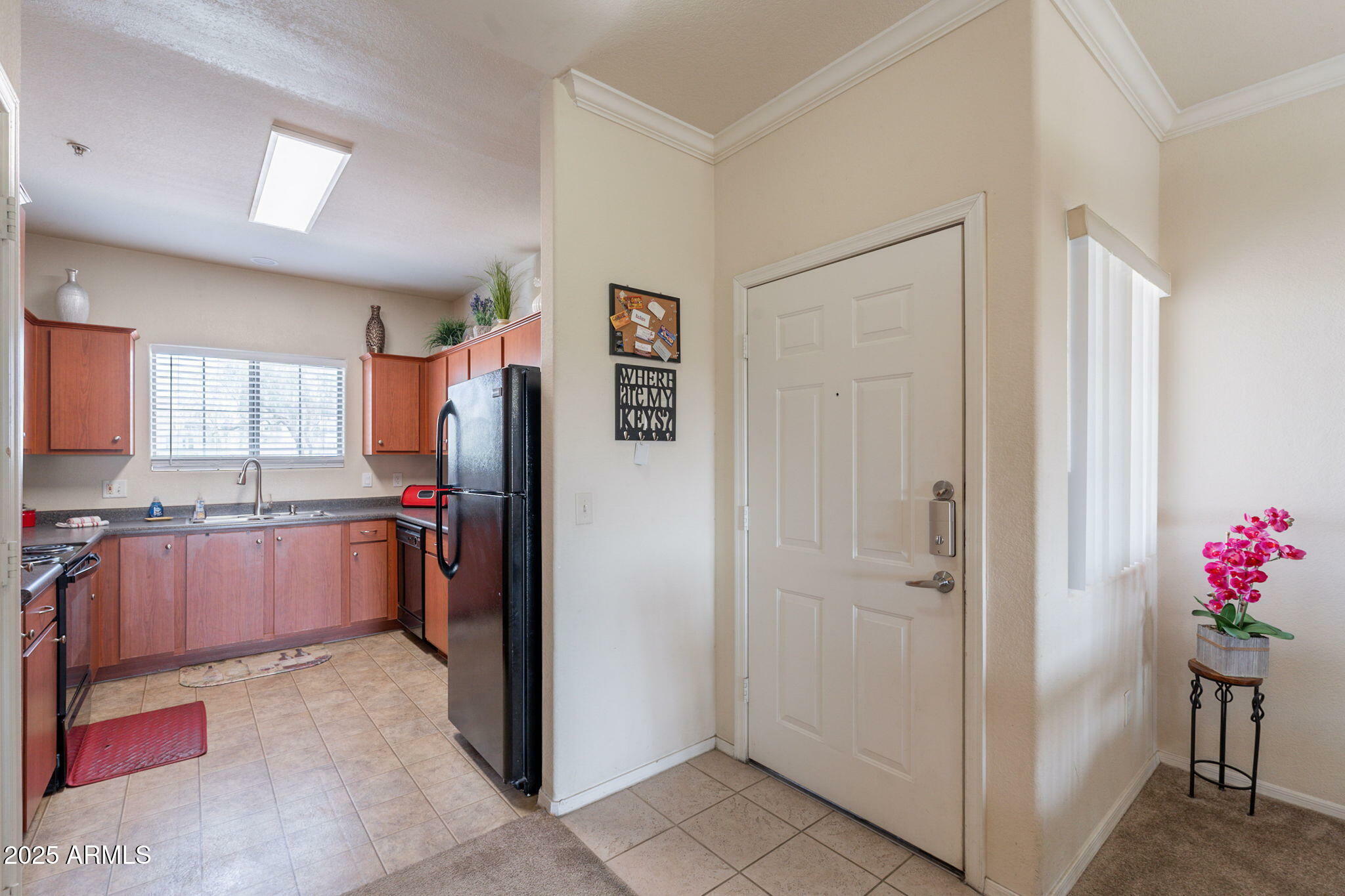 Property Photo: 1941 S Pierpont Drive 2073 AZ 85206