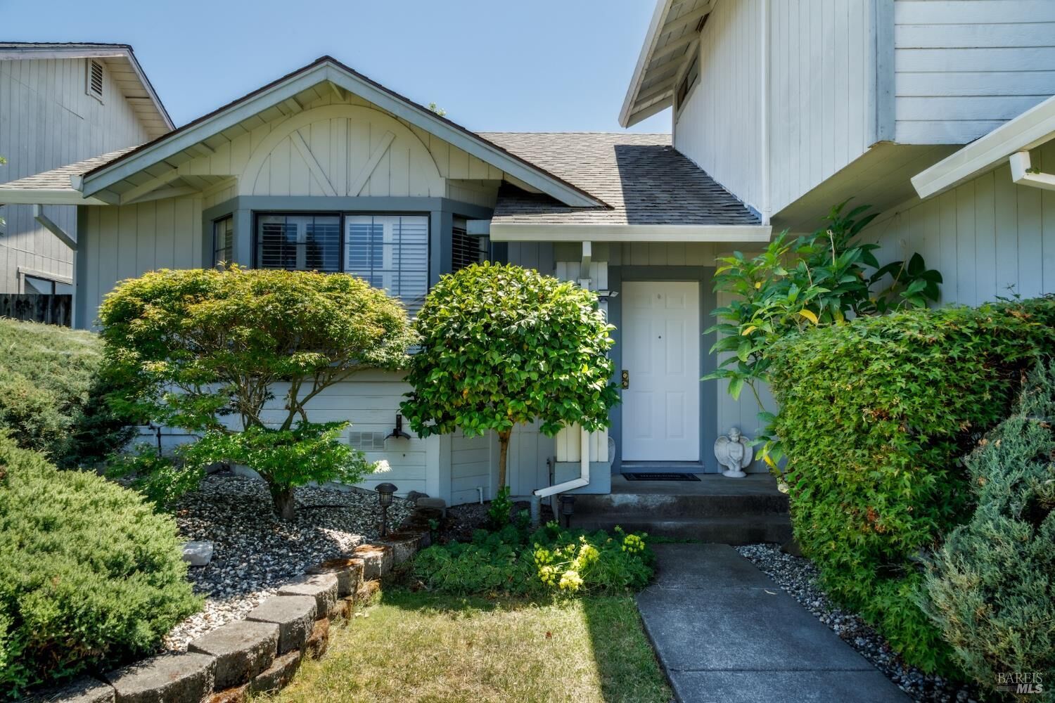 Property Photo:  5640 Corbett Circle  CA 95403 