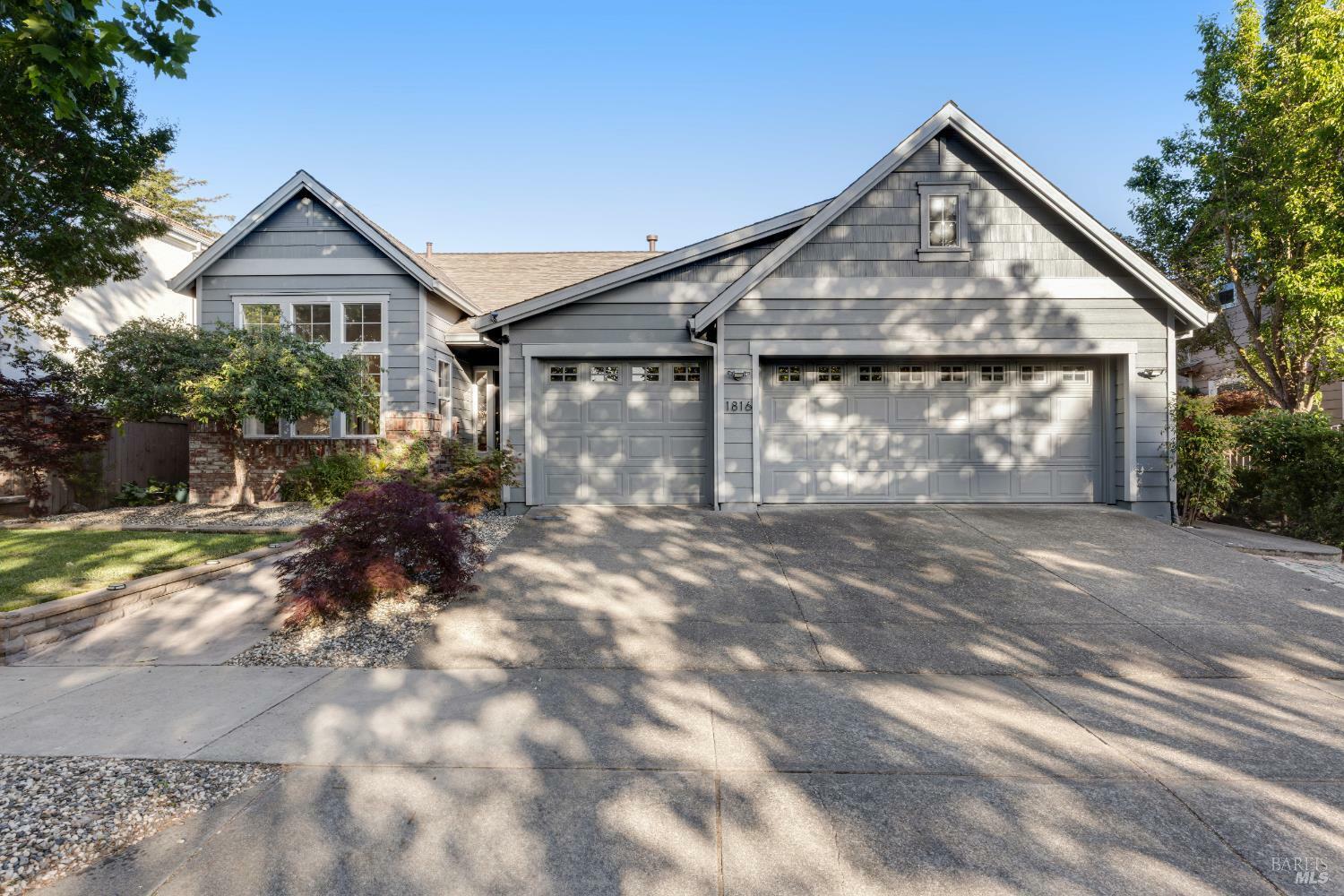 Property Photo: 1816 Linnet Lane CA 94954